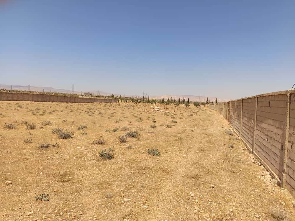 مشروع استثماري للبيع في خان الشيح، ريف دمشق 35 دونم